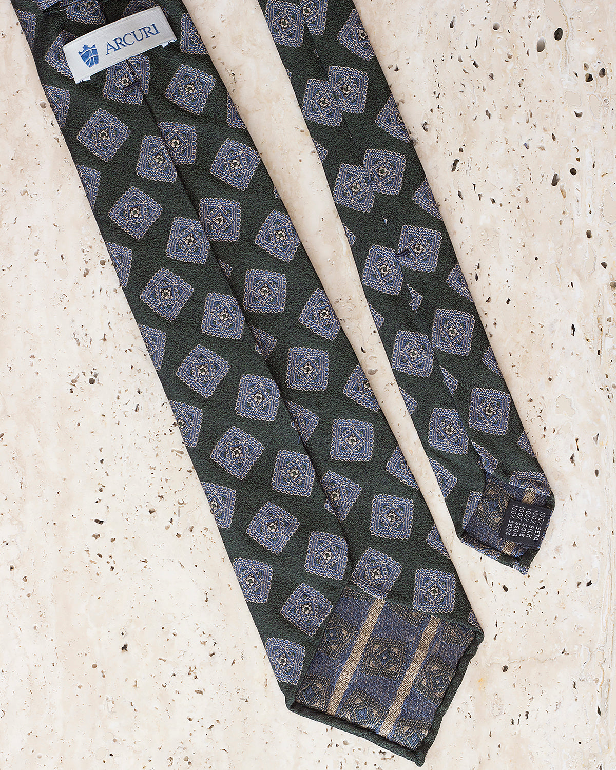 Butelkowo-zielony jedwabny krawat 7-fold w ornamenty