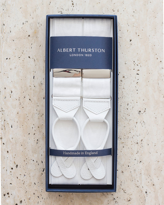 Białe szelki z mory jedwabnej I - Albert Thurston