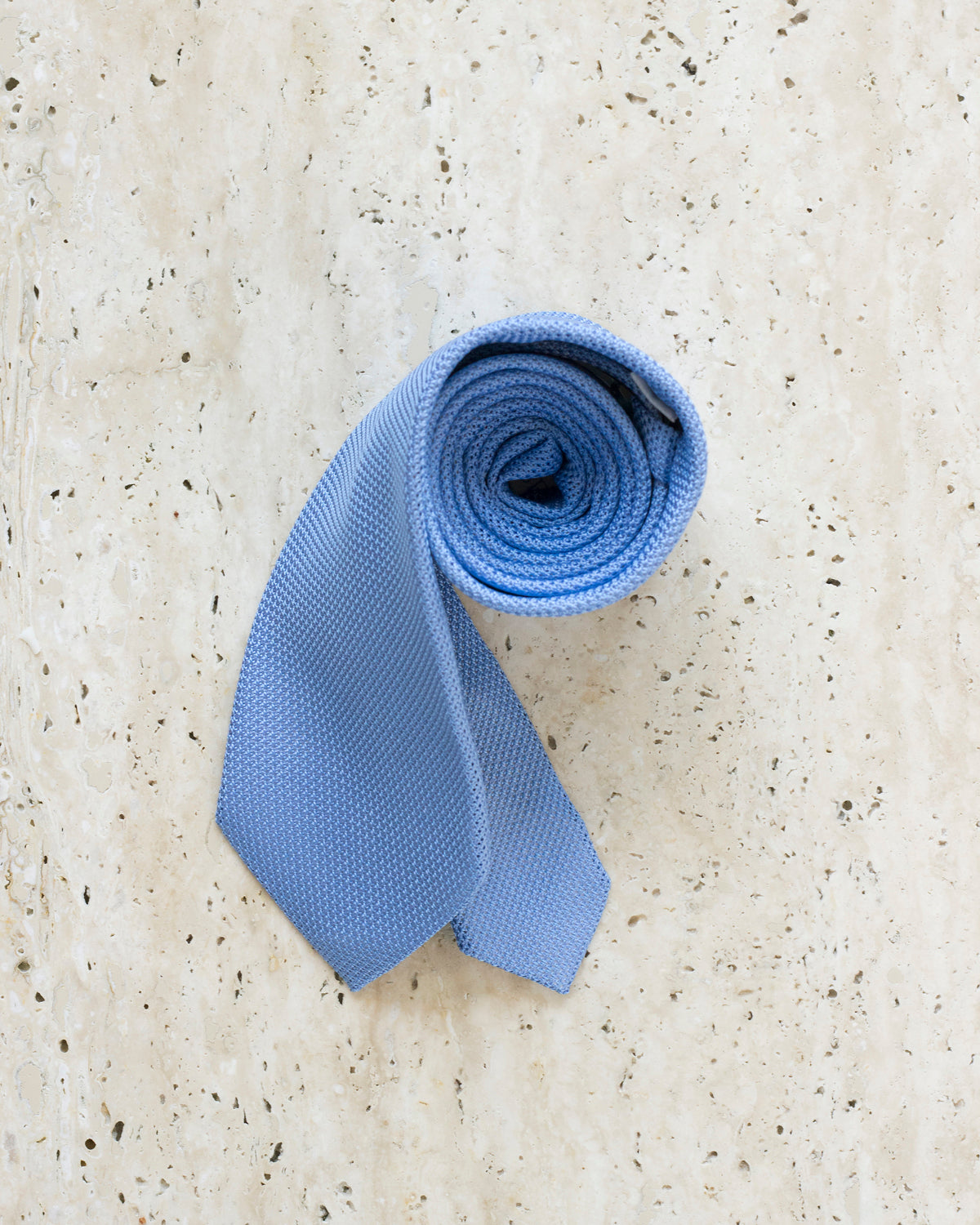 Niebieski krawat z grenadyny