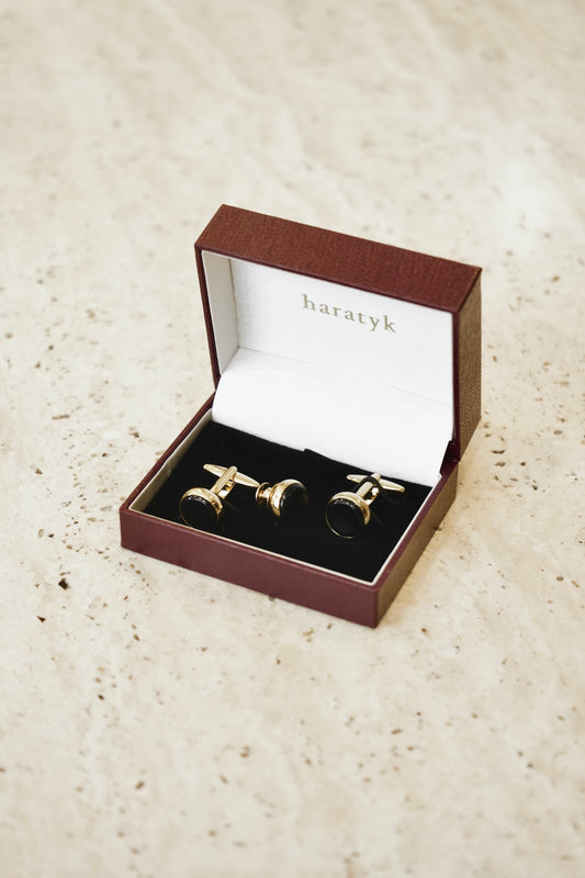 Złote spinki do mankietów z czarnym onyksem